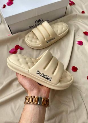 ❤ женские бежевые шлёпки шлёпанцы сланцы тапочки balenciaga puffy slides ‘beige’  ❤