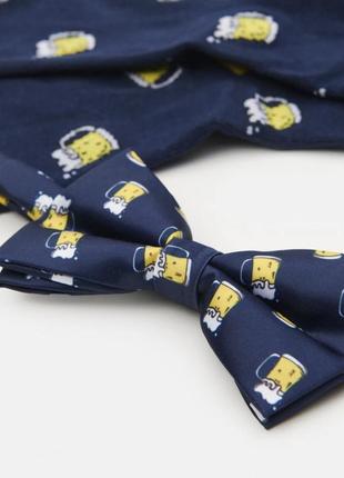 Креативний комплект з краватки-метелики та шкарпеток