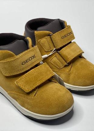 Детские кожаные ботинки geox 26 р демисезонные ботінки хлопчику дівчинці