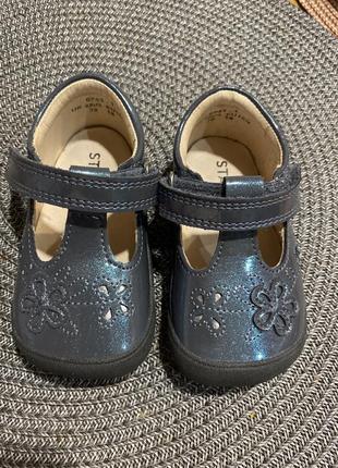 Шкіряні туфельки, сандалики start rite