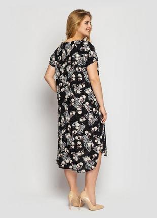 Черное платье изо льна с коротким рукавом в цветочный принт, большие размеры от 52 до 585 фото