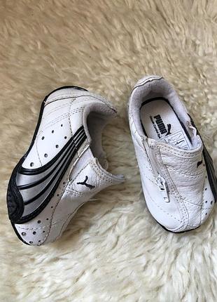 Классные брэндовые кожаные пинетки кроссовочки для малышей puma 16-17 р 10-11 см стелька