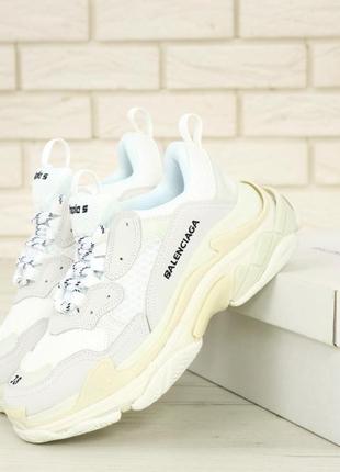 Жіночі кросівки triple-s grey white 37-38-39-40-41