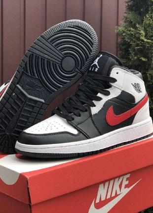 Стильные кроссовки nike air jordan