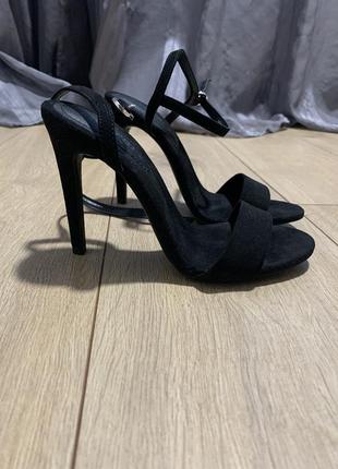 Босоножки h&m
