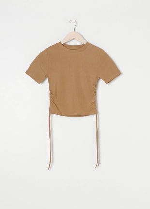 Кроп-топ футболка блуза в рубчик завязки боковые sinsay р.l беж