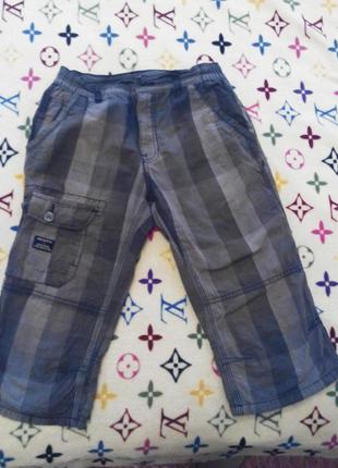Фірмові шорти на хлопчика 146 р
