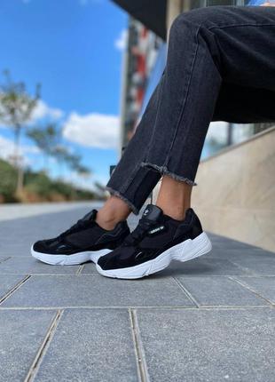 Жіночі кросівки adidas falcon black