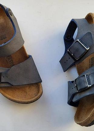 Брендові босоніжки birkenstock