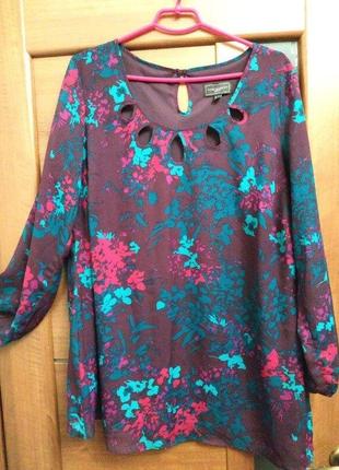 Симпатичная  блузка  60-62р,  евро  размер  22