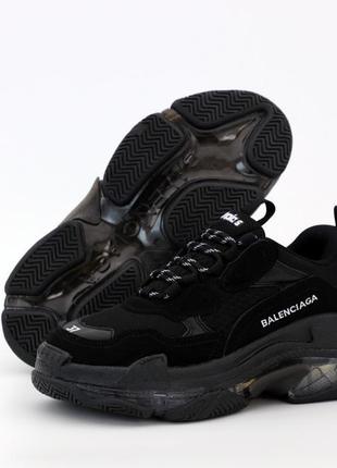 Кроссовки balenciaga triple s многослойная подошва4 фото