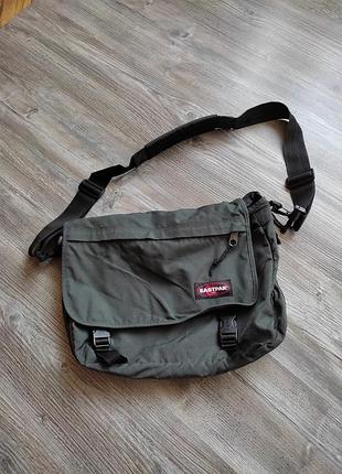 Сумка мессенджер eastpak