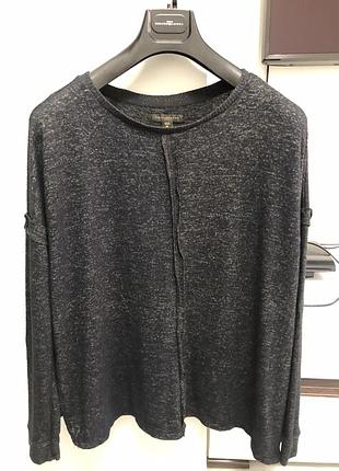 Фірмова жіноча кофта