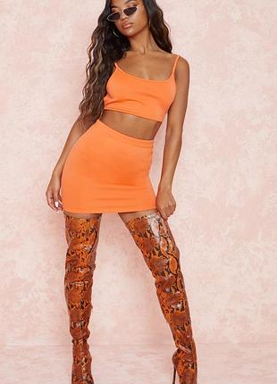 Спідниця юбка міні мини помаранчева стильна трикотажна prettylittlething