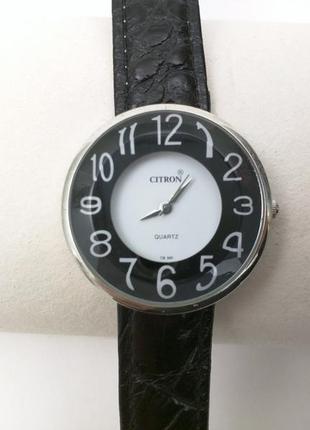 Красивые часы citron, кварц, модель cb560, механизм япония.1 фото