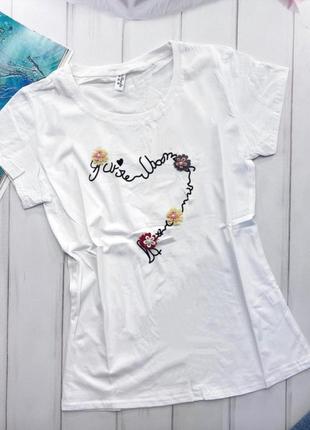 Футболка с принтом
