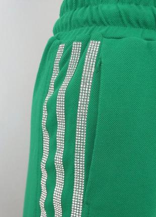 Женские текстильные шорты с лампами со стразами2 фото