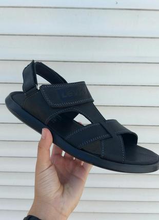 Мужские стильные сандалии