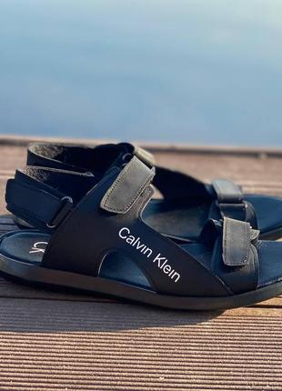 Сандалі чоловічі