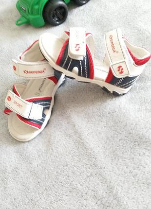 Дитячі босоніжки