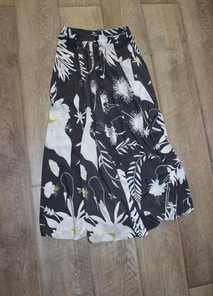 Чарівна спідниця на ґудзиках від h&m