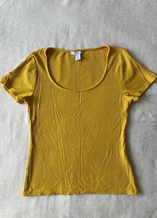 Жовта футболка в рубчик.1 фото