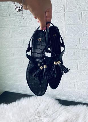 Босоножки вьетнамки