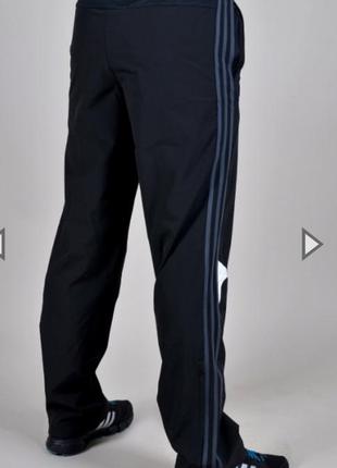 Спортивні штани "adidas"2 фото