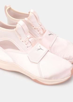 Кросівки puma phenom satin en pointe1 фото