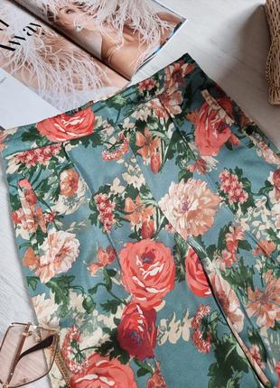Штани в піжамному стилі в квітковий принт vila3 фото