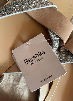 Гарні літні босоніжки bershka 39р маломірки3 фото