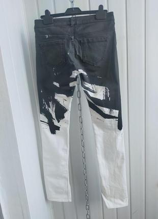 Вощёные джинсы чёрно-белого цвета h&m studio 165/84 cm5 фото