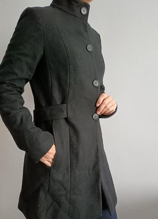 Чорне осіннє пальто розмір м2 фото