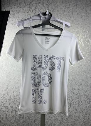 Футболка nike dri-fit v-neck
