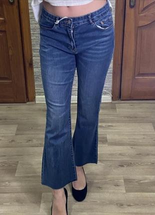 Укорочені джинси кльош італія