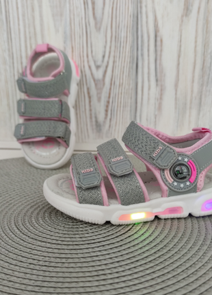 Босоніжки дитячі 2