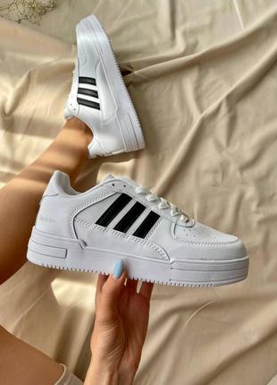 Adidas dass-ler white black новинка брендові жіночі кросівки адідас легкі білі з чорним смужками жіночі легкі білі кросівки3 фото