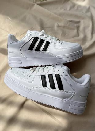 Adidas dass-ler white black новинка брендові жіночі кросівки адідас легкі білі з чорним смужками жіночі легкі білі кросівки10 фото