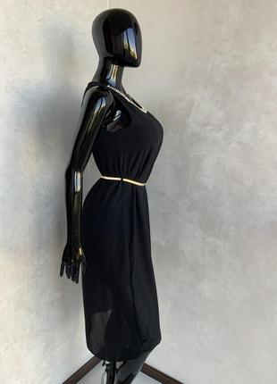 Интересное черное платье свободного кроя в стиле massimo dutti5 фото
