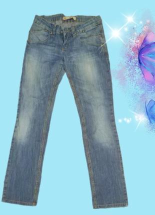 Найтонкіші жіночі літні джинси d&g