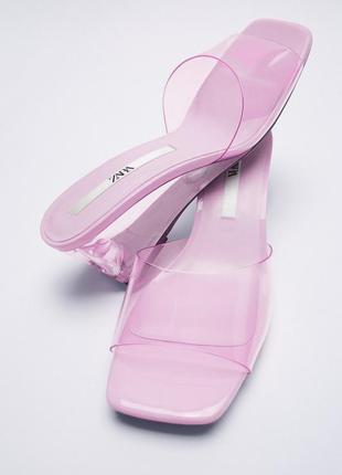 Zara вінілові прозорі шльопки на платформі тренд рожеві