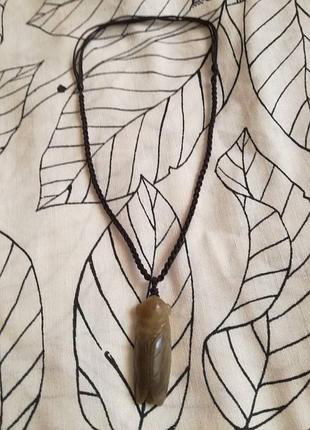 Підвіска з натурального каменю цикада