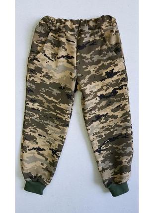 Спортивні штани дитячі для хлопчиків камуфляжні піксельні
