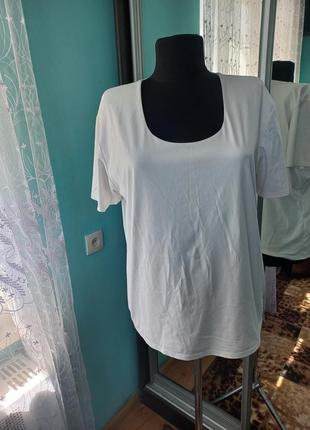 Футболка  блуза 😀😀😀