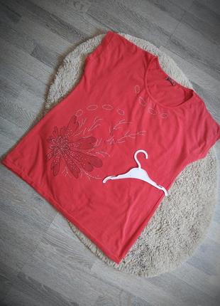 Футболка жіноча