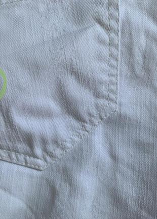 Літні стильні білі джинсові шорти bershka, розмір м5 фото