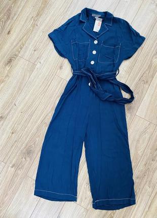 Гарний новий лляний комбінезон