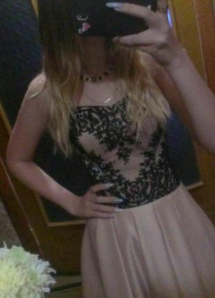 Випускна пишна сукня в підлогу, з вишивкою, пісочного/бежевого кольору