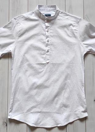 Чоловіча біла сорочка на літо комірець стійка