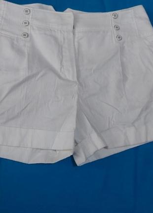 Шорти